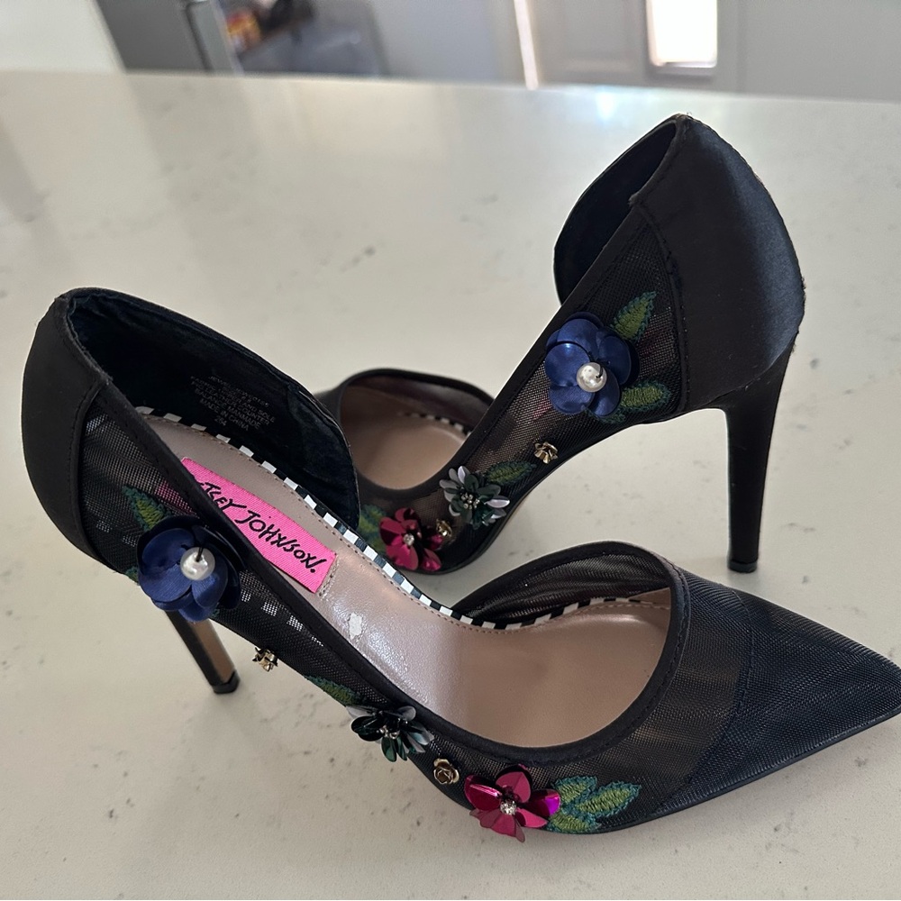 Betsey Johnson Black Floral Heels